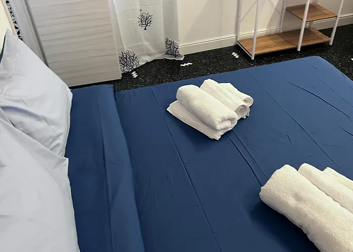 Le Cinque Vele Water Front Luxury House Genova