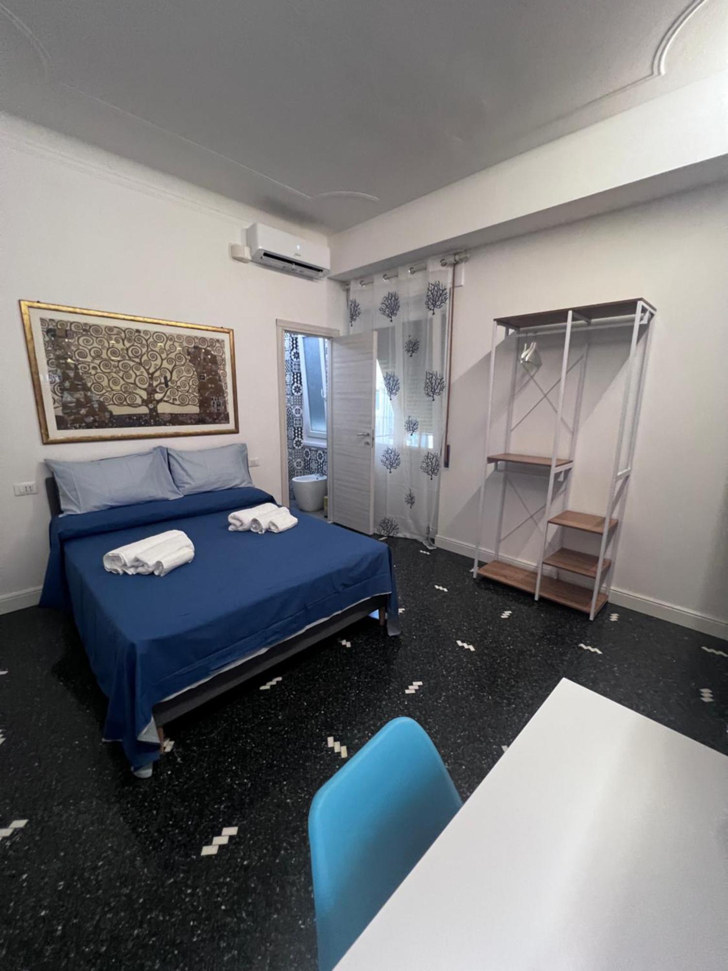 Le Cinque Vele Water Front Luxury House Apartment Genoa